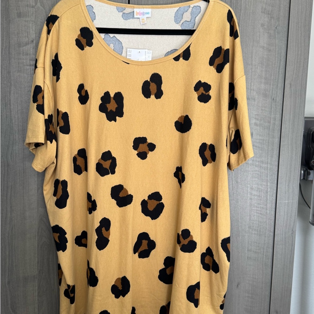 LuLaRoe Mustard Leopard Print Short Sleeve Top